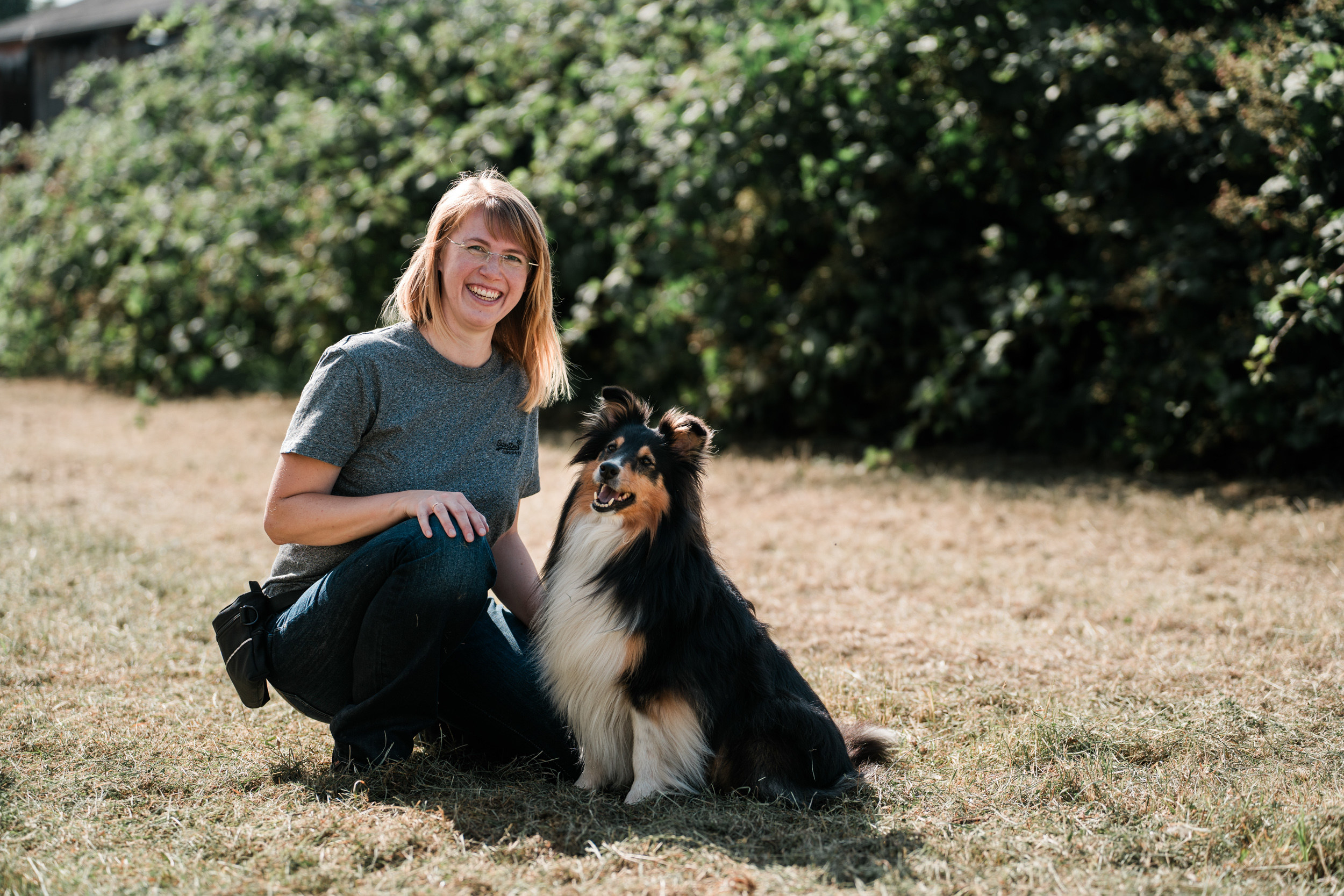 Hundetrainerin Tanja Domke mit Hund